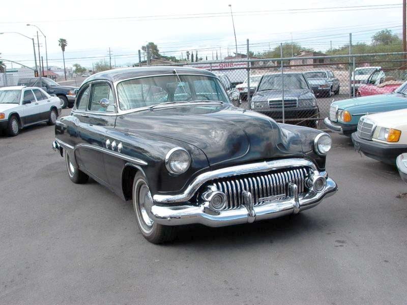 Buick Special 1952 Tourback Sedan